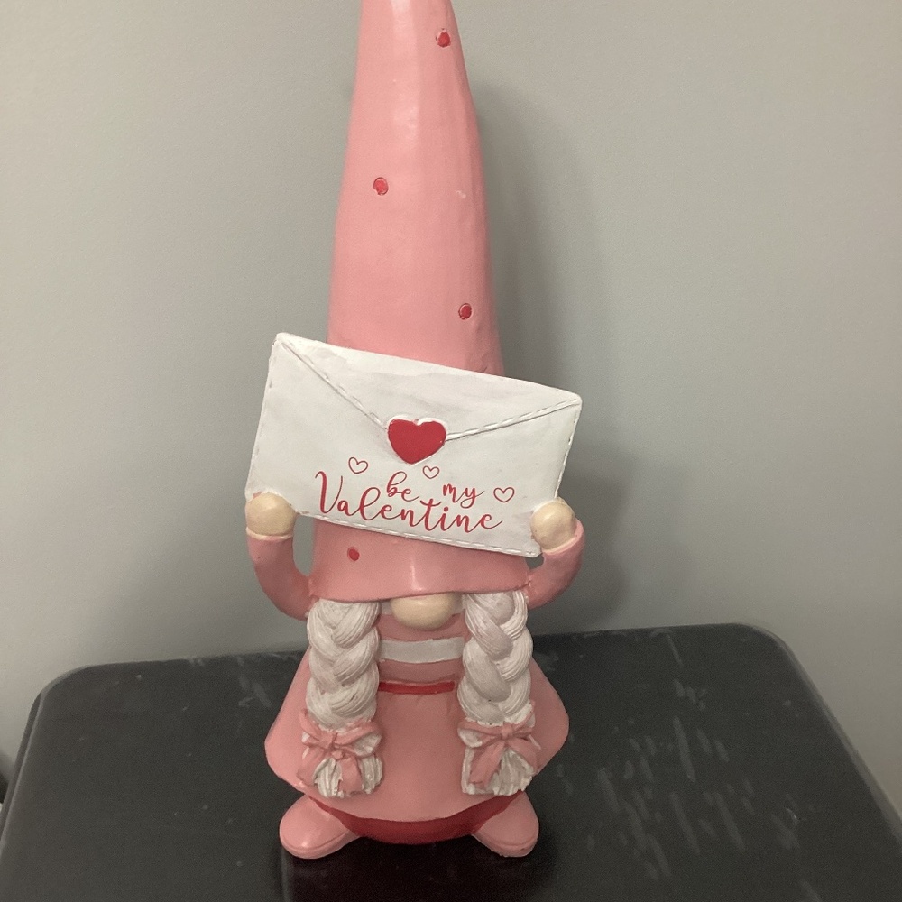Be my valentine gnome